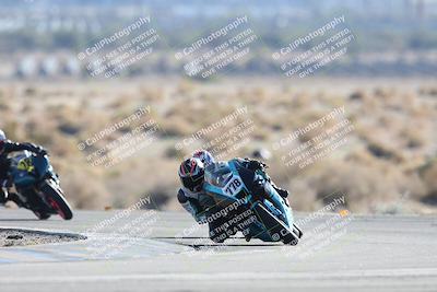 media/Dec-07-2025-CVMA (Sun) [[3e7d2de5dc]]/Race 12- Formula 40 MW and LW/